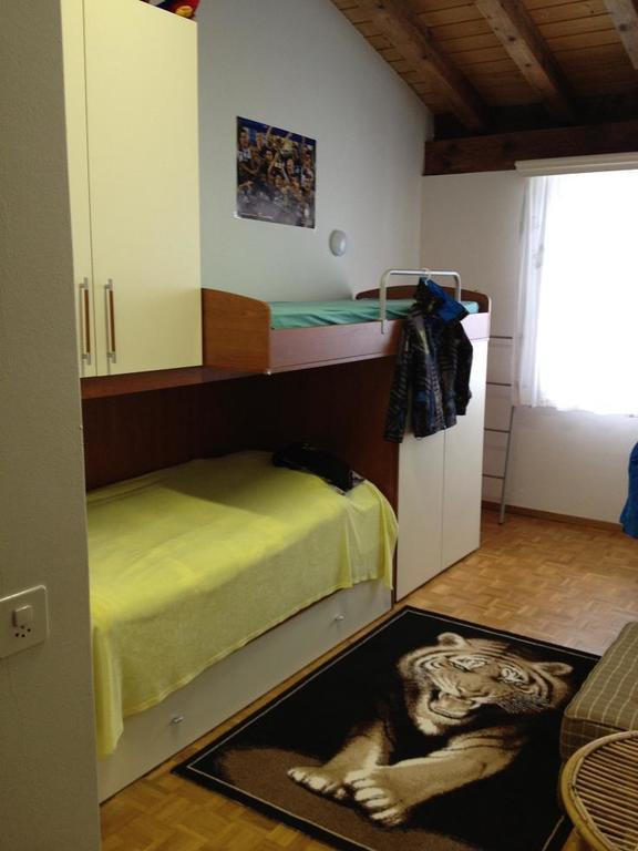 Apartment Plauncas Acletta Disentis Oda fotoğraf
